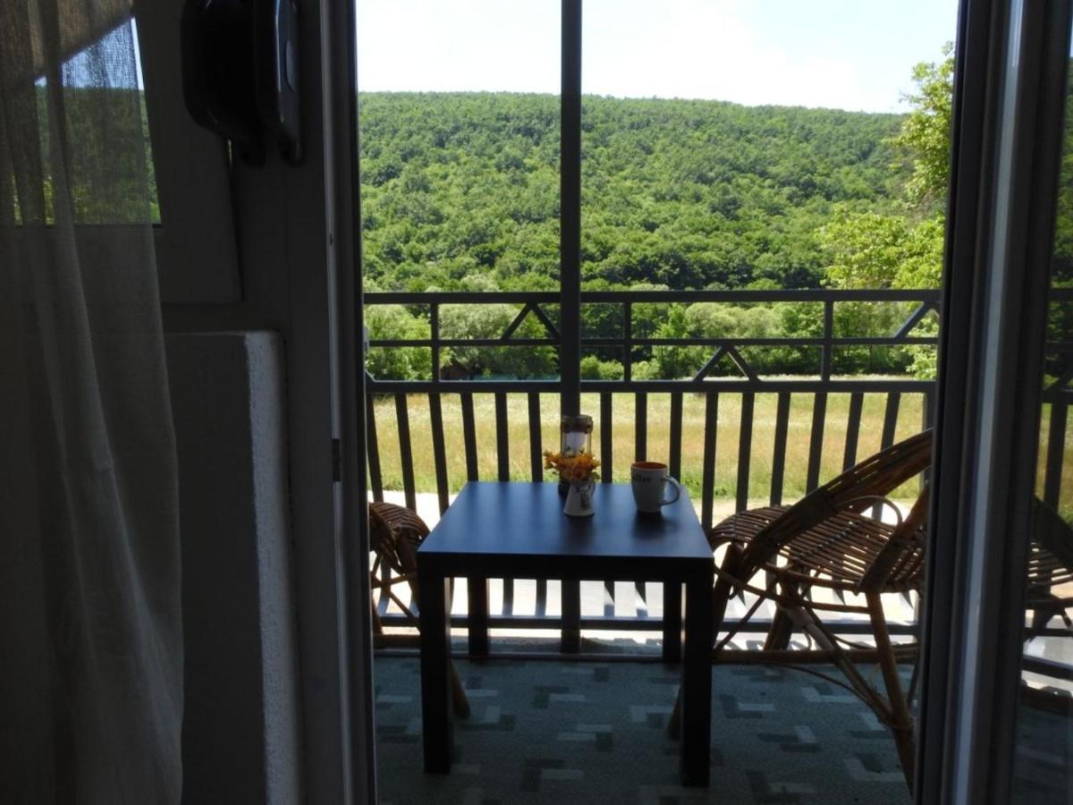 Omar & Una Apartmani Bihać Екстериор снимка