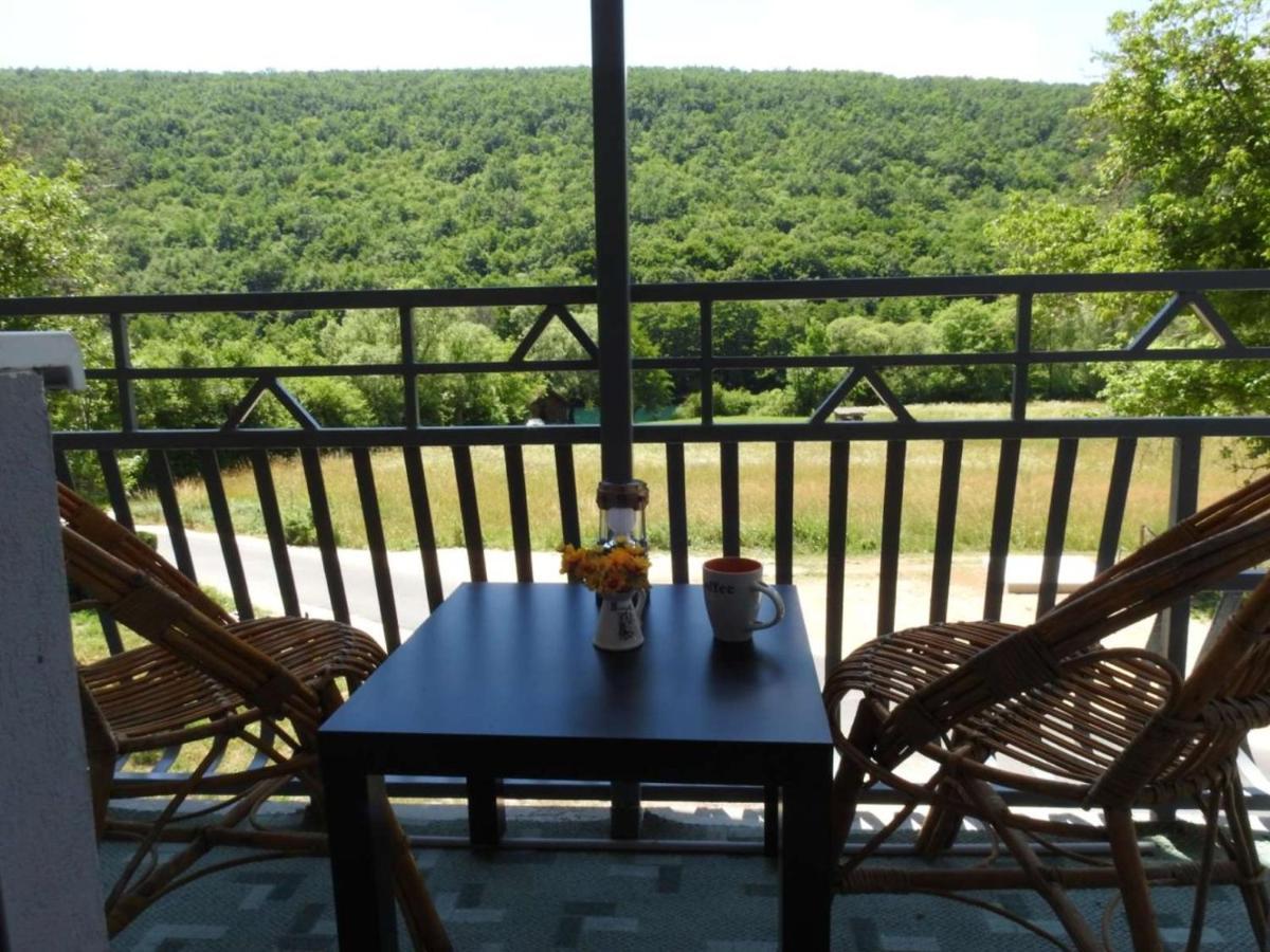 Omar & Una Apartmani Bihać Екстериор снимка