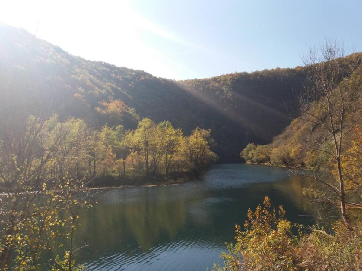 Omar & Una Apartmani Bihać Екстериор снимка