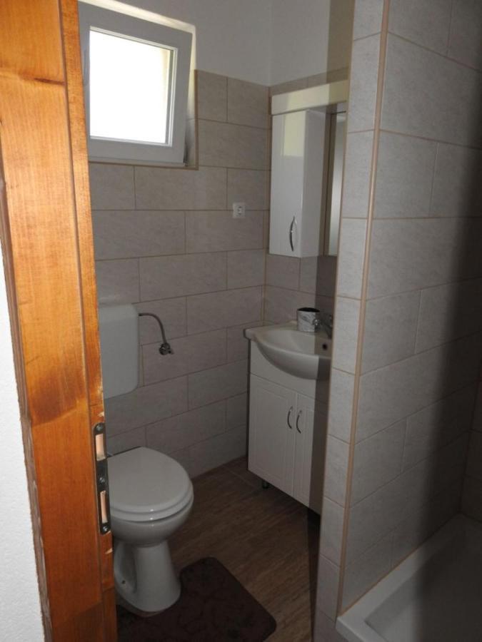 Omar & Una Apartmani Bihać Екстериор снимка