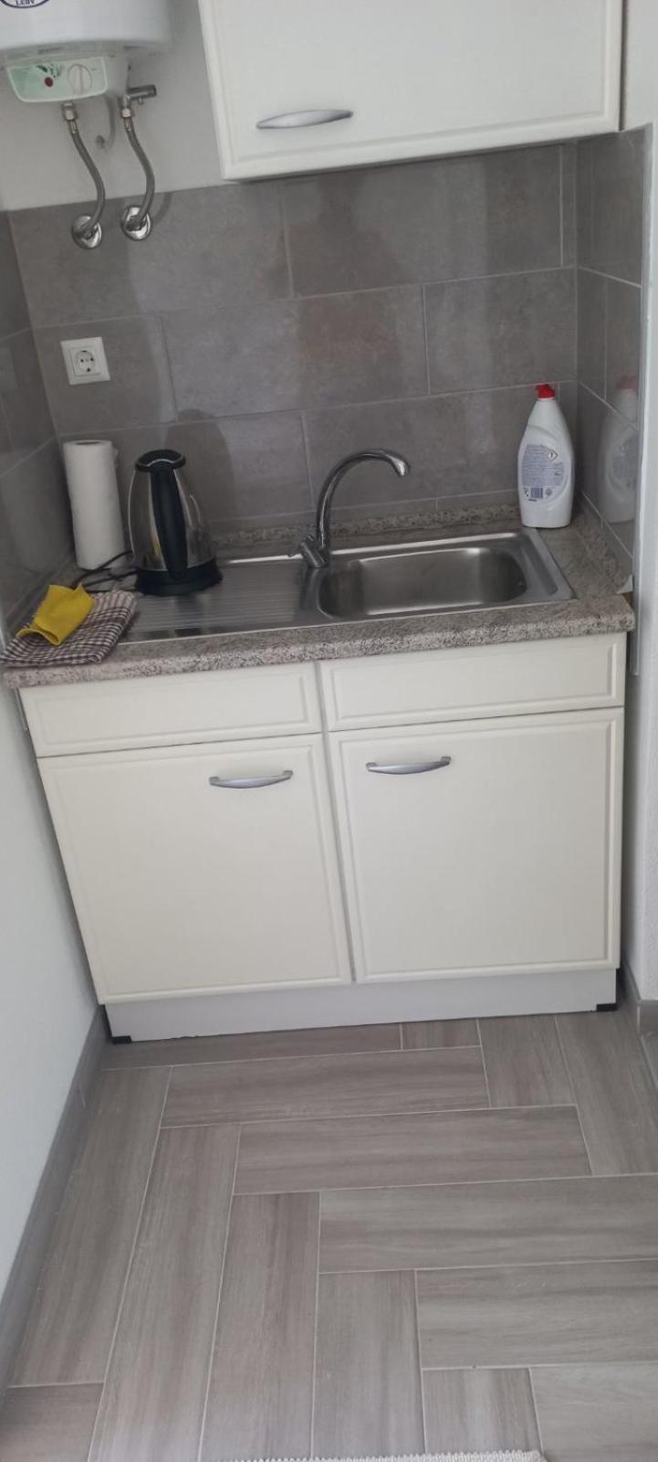 Omar & Una Apartmani Bihać Екстериор снимка