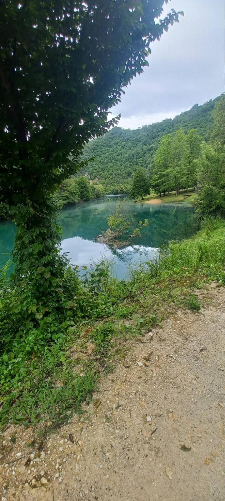 Omar & Una Apartmani Bihać Екстериор снимка